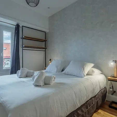 Imperial In The Center Of Close To The Apartment *