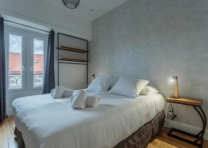 Imperial In The Center Of Close To The 公寓 *