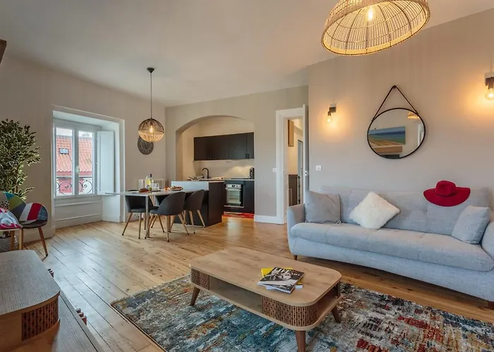 Apartment Imperial In The Center Of Close To The Biarritz