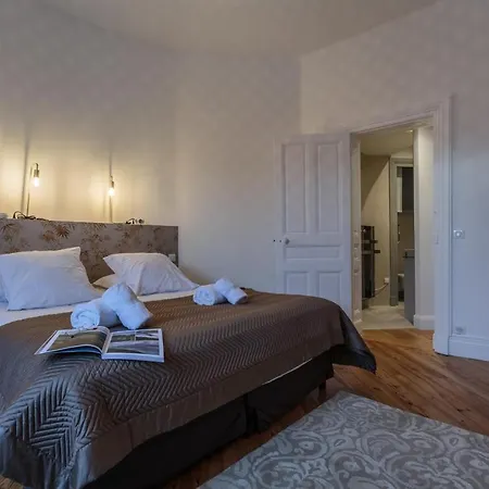 Imperial In The Center Of Close To The * Biarritz